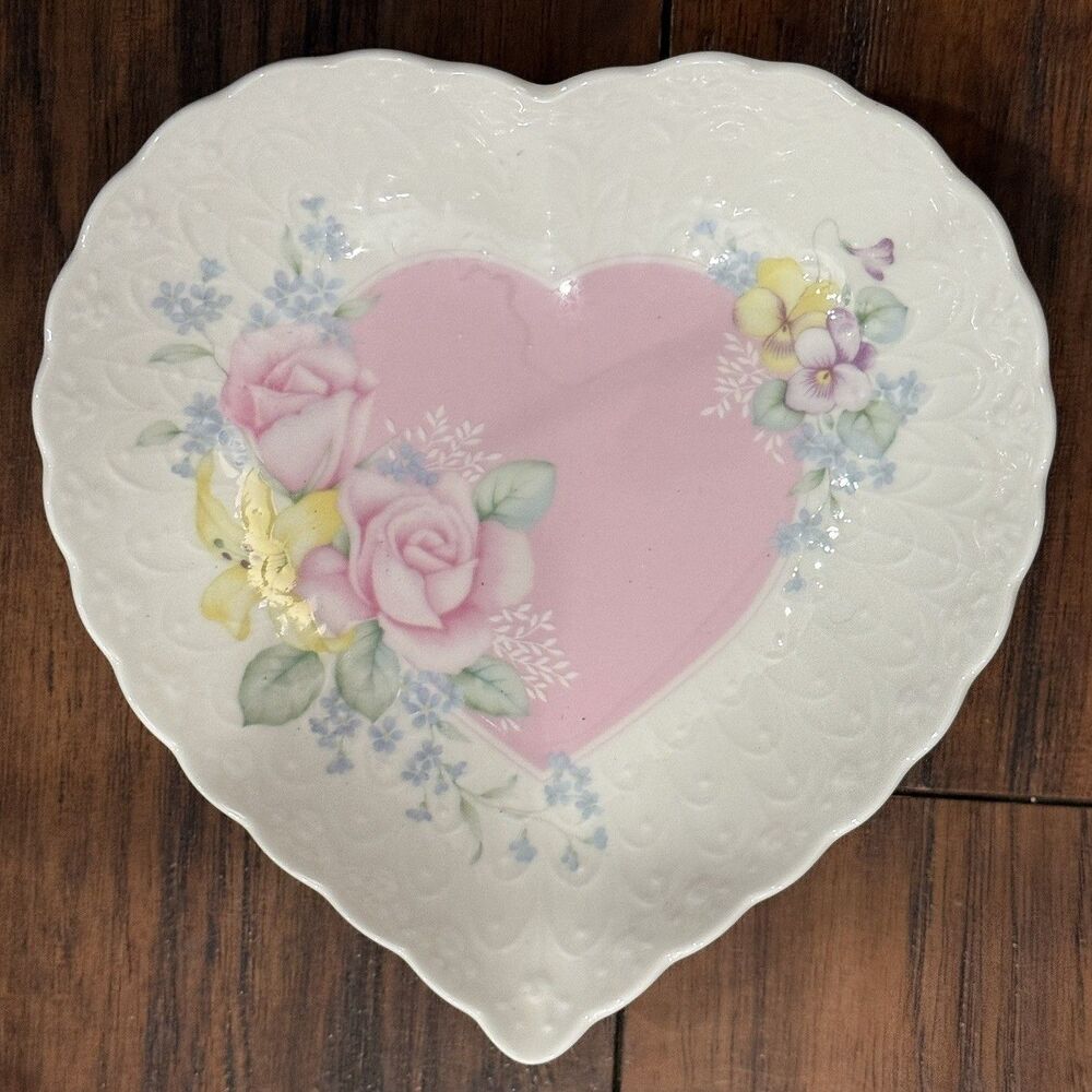 Vintage From my heart Mikasa Japan Heart shaped Trinket Tray Pink Flowers B1